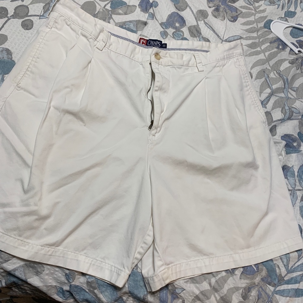 Chaps khaki shorts